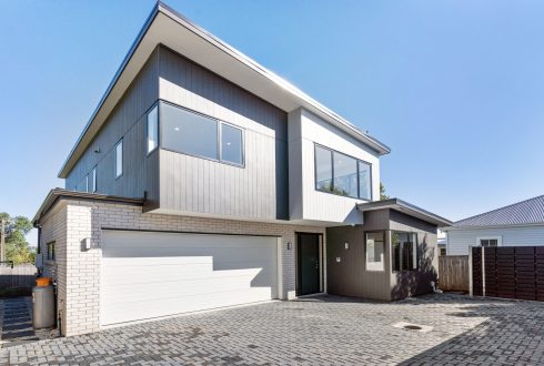 How to Select a Builder for Your Family Home?